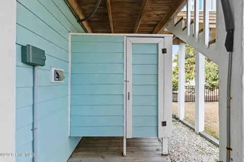 112 Sunshine Lane Holden Beach NC 28462