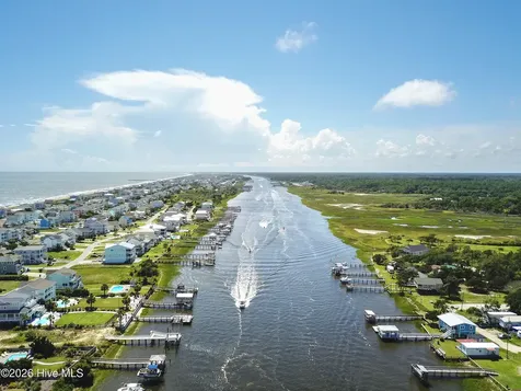 112 Sunshine Lane Holden Beach NC 28462