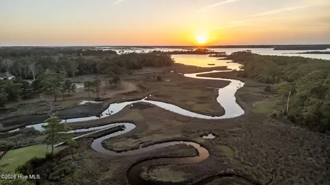 112 Castaway Cove Cedar Point NC 28584
