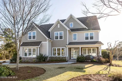 112 Castaway Cove Cedar Point NC 28584