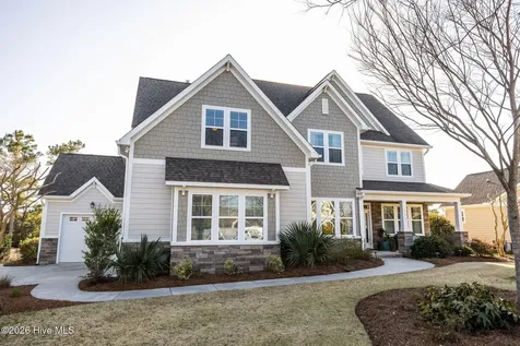 112 Castaway Cove Cedar Point NC 28584