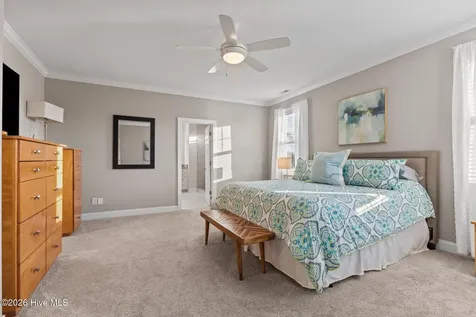 112 Castaway Cove Cedar Point NC 28584
