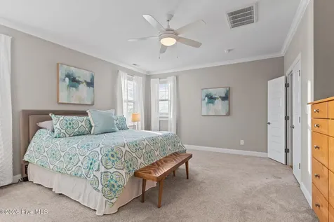 112 Castaway Cove Cedar Point NC 28584