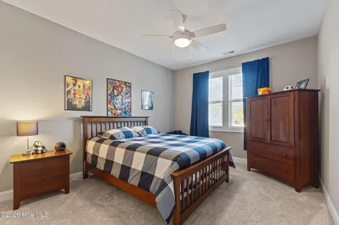 112 Castaway Cove Cedar Point NC 28584