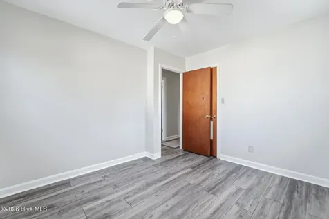 208 Puller Drive Jacksonville NC 28540