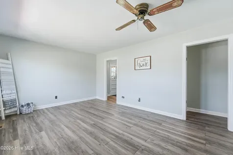 208 Puller Drive Jacksonville NC 28540