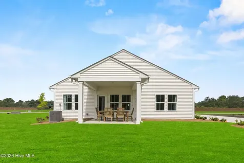 770 Pelican Cove Way SE Southport NC 28461