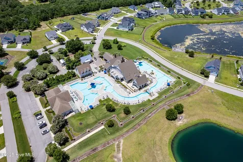 326 Spicer Lake Drive Holly Ridge NC 28445