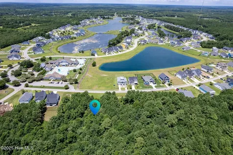 326 Spicer Lake Drive Holly Ridge NC 28445