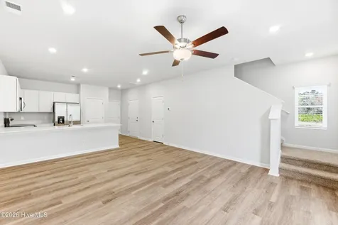 596 Sandy Hollow Drive Jacksonville NC 28540