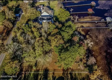 135-136 Near 3461 Waccamaw Road S Lake Waccamaw NC 28450