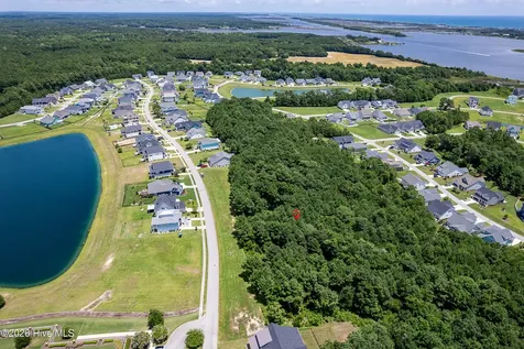 324 Spicer Lake Drive Holly Ridge NC 28445