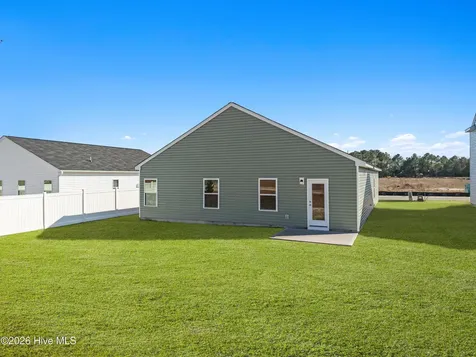 106 Nesbitt Court Jacksonville NC 28546