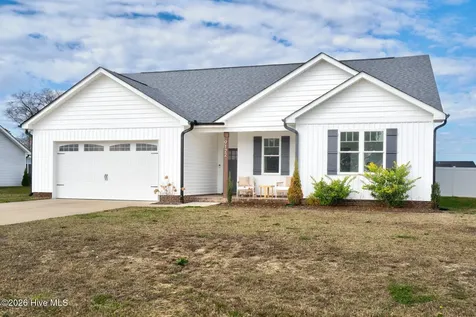 9122 Byron Court Bailey NC 27807