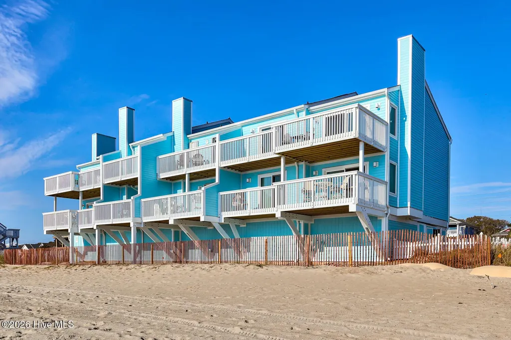 1001 Pelican Court Kure Beach NC 28449