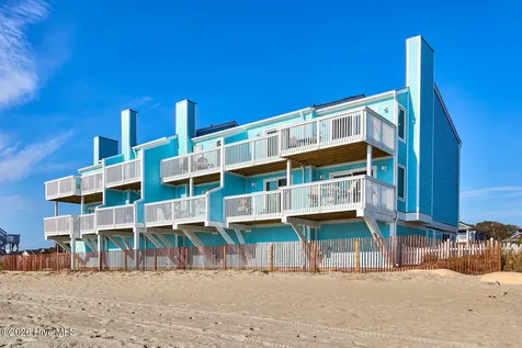 1001 Pelican Court Kure Beach NC 28449