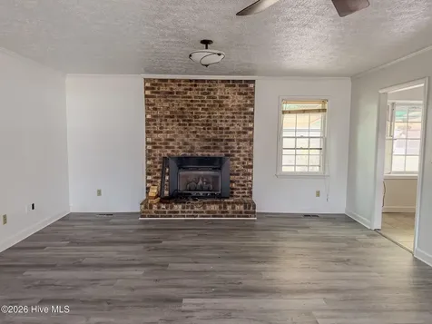 575 Veterans Road Saint Pauls NC 28384