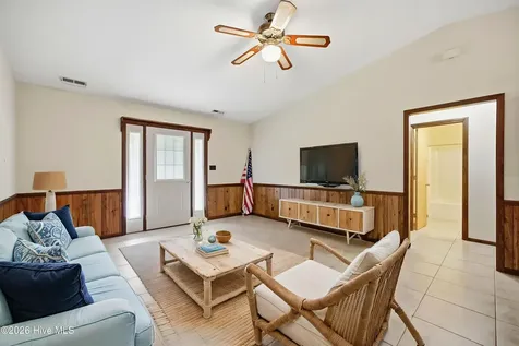 128 Doe Drive Emerald Isle NC 28594