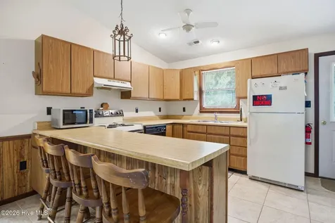 128 Doe Drive Emerald Isle NC 28594