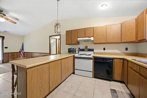 128 Doe Drive Emerald Isle NC 28594