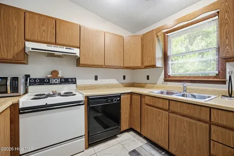 128 Doe Drive Emerald Isle NC 28594