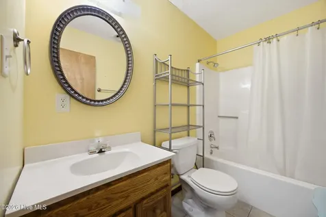 128 Doe Drive Emerald Isle NC 28594