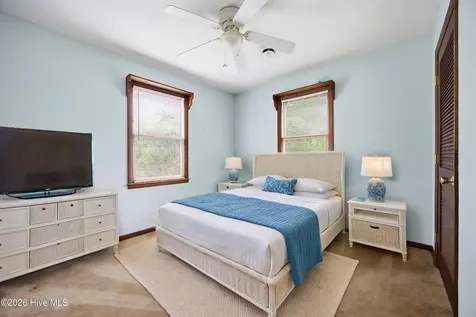128 Doe Drive Emerald Isle NC 28594