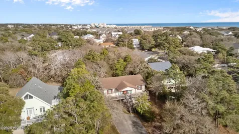 128 Doe Drive Emerald Isle NC 28594