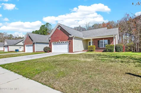202 Winterlochen Drive Jacksonville NC 28540