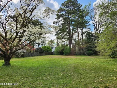 1009 Rivershore Road Elizabeth City NC 27909