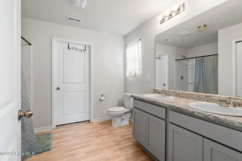 1710 W Coronado Avenue SE Bolivia NC 28422