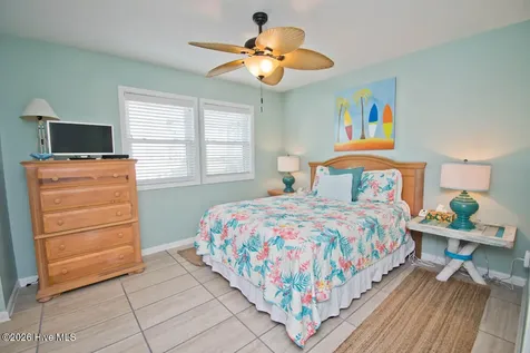 2909 Pointe West Drive Emerald Isle NC 28594