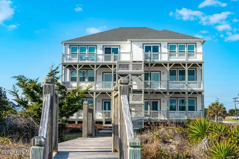 2909 Pointe West Drive Emerald Isle NC 28594
