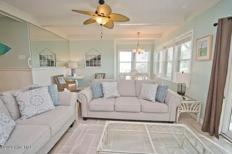 2909 Pointe West Drive Emerald Isle NC 28594