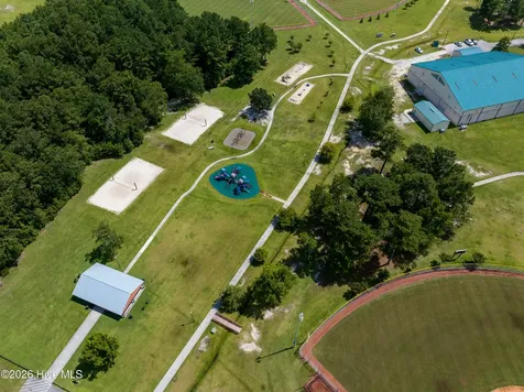 102 Newhan Lane Jacksonville NC 28546