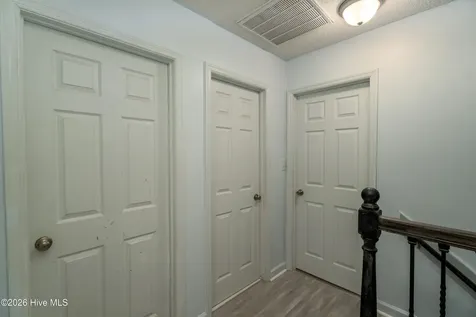 102 Newhan Lane Jacksonville NC 28546