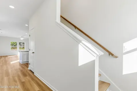 32 E Farley Road Hampstead NC 28443