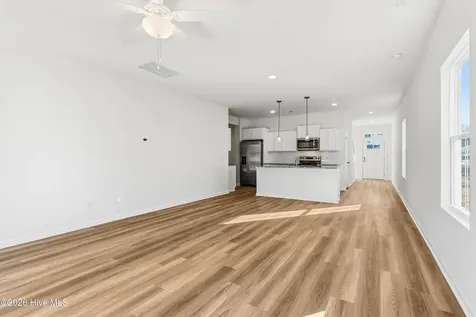 32 E Farley Road Hampstead NC 28443