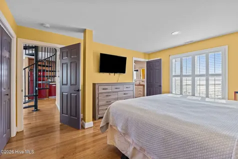 616 Nelson Neck Road Sea Level NC 28577