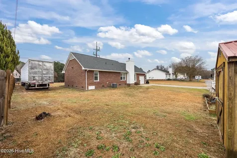 38 Hallmark Drive Spring Lake NC 28390