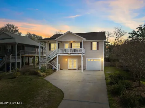 164 NW 12th Street Oak Island NC 28465