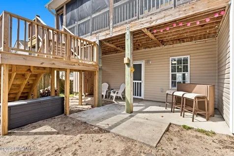 164 NW 12th Street Oak Island NC 28465
