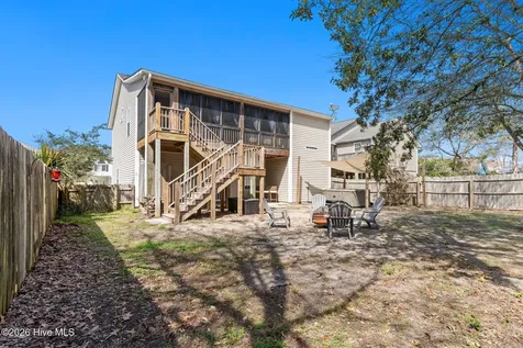 164 NW 12th Street Oak Island NC 28465