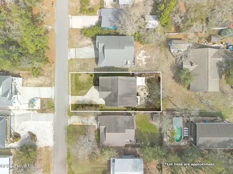 164 NW 12th Street Oak Island NC 28465