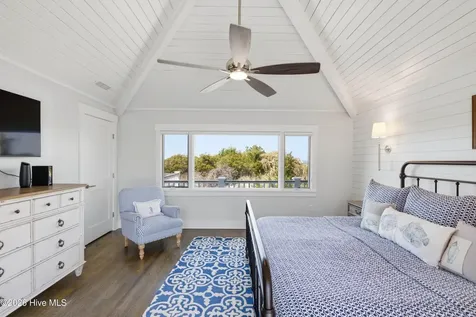 21 Cape Fear Trail Bald Head Island NC 28461