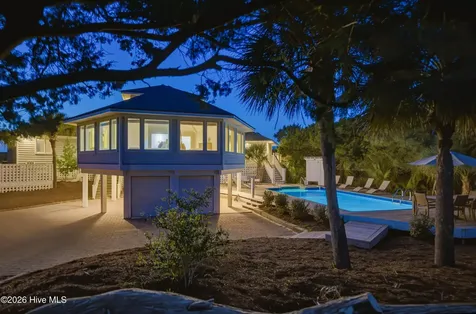 21 Cape Fear Trail Bald Head Island NC 28461