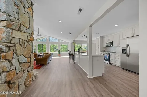 244 Shoreline Drive New Bern NC 28562