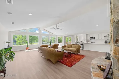 244 Shoreline Drive New Bern NC 28562