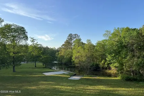 244 Shoreline Drive New Bern NC 28562