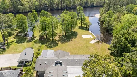 244 Shoreline Drive New Bern NC 28562